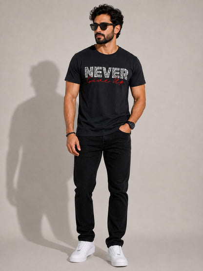 CARIBOUELK Men's Never Give-Up Regular Fit T-Shirt