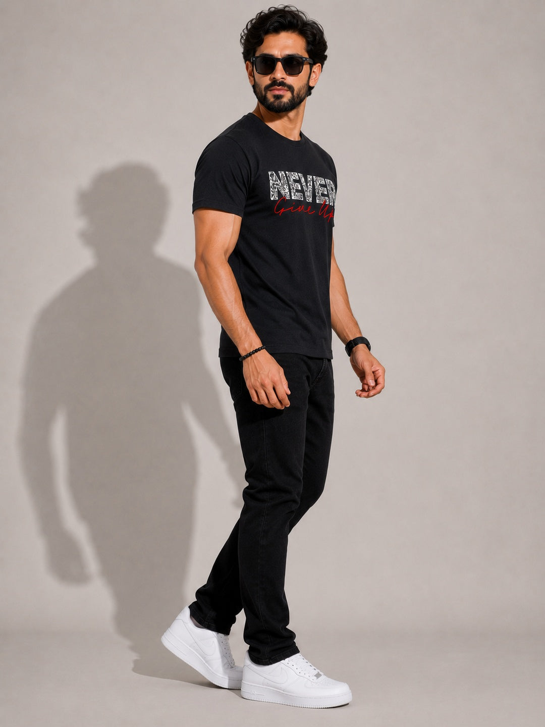 CARIBOUELK Men's Never Give-Up Regular Fit T-Shirt