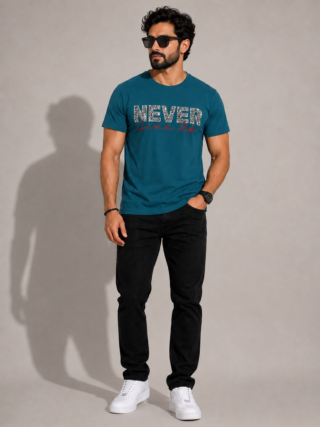 CARIBOUELK Men's Never Give-Up Regular Fit T-Shirt