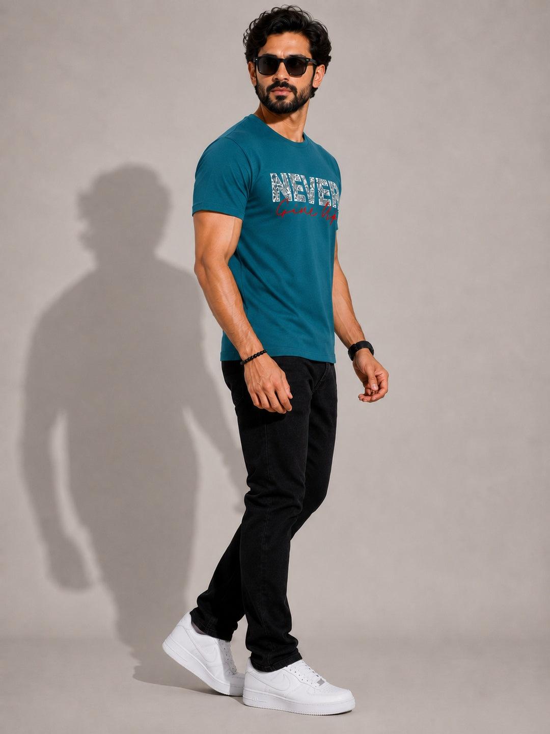 CARIBOUELK Men's Never Give-Up Regular Fit T-Shirt