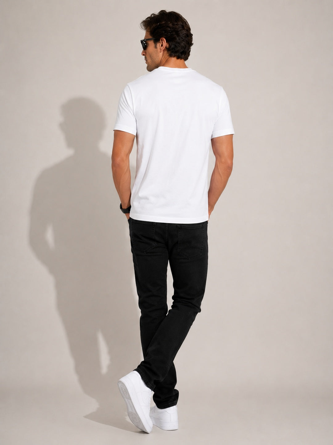 CARIBOUELK Men's Focus Regular Fit T-Shirt