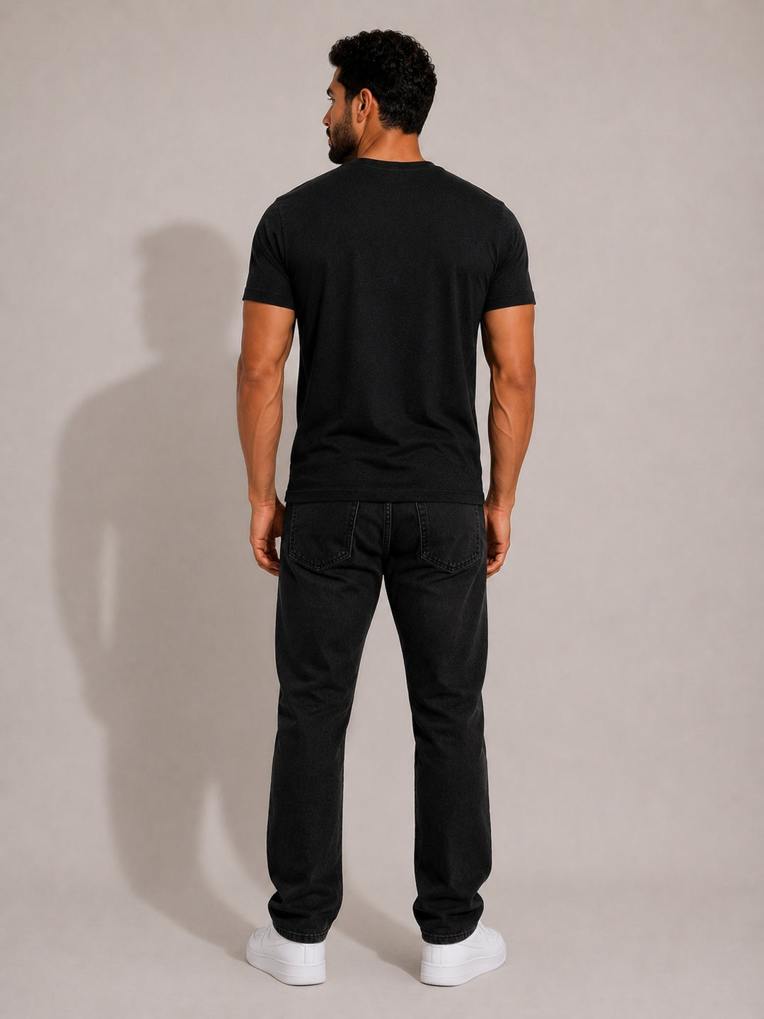 CARIBOUELK Men's Eclipse Regular Fit T-Shirt