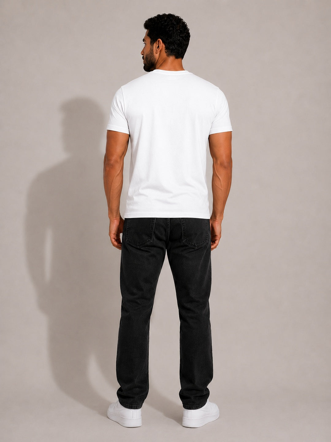 CARIBOUELK Men's Eclipse Regular Fit T-Shirt
