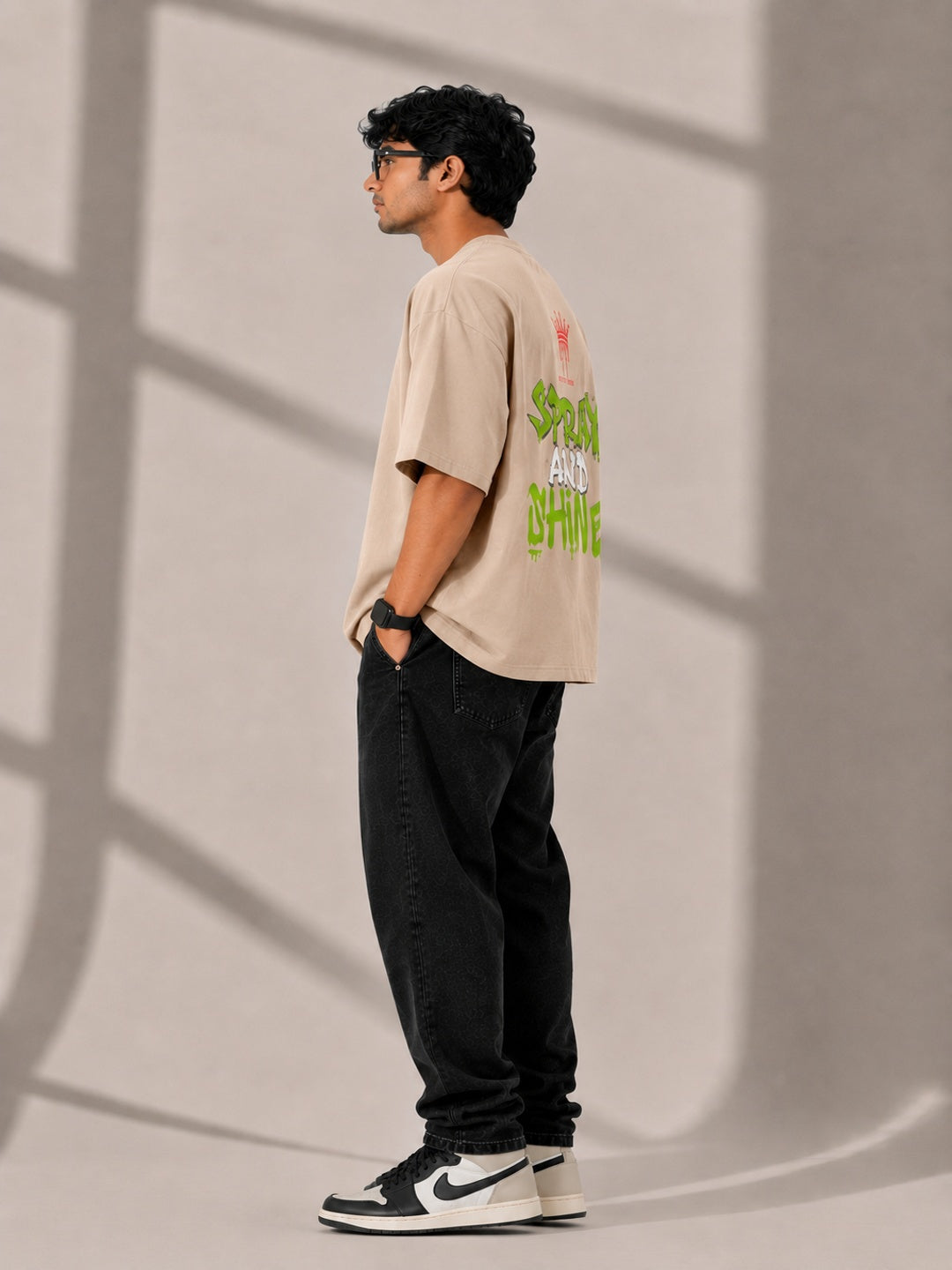 CARIBOUELK Spray And Shine Oversized T-Shirt