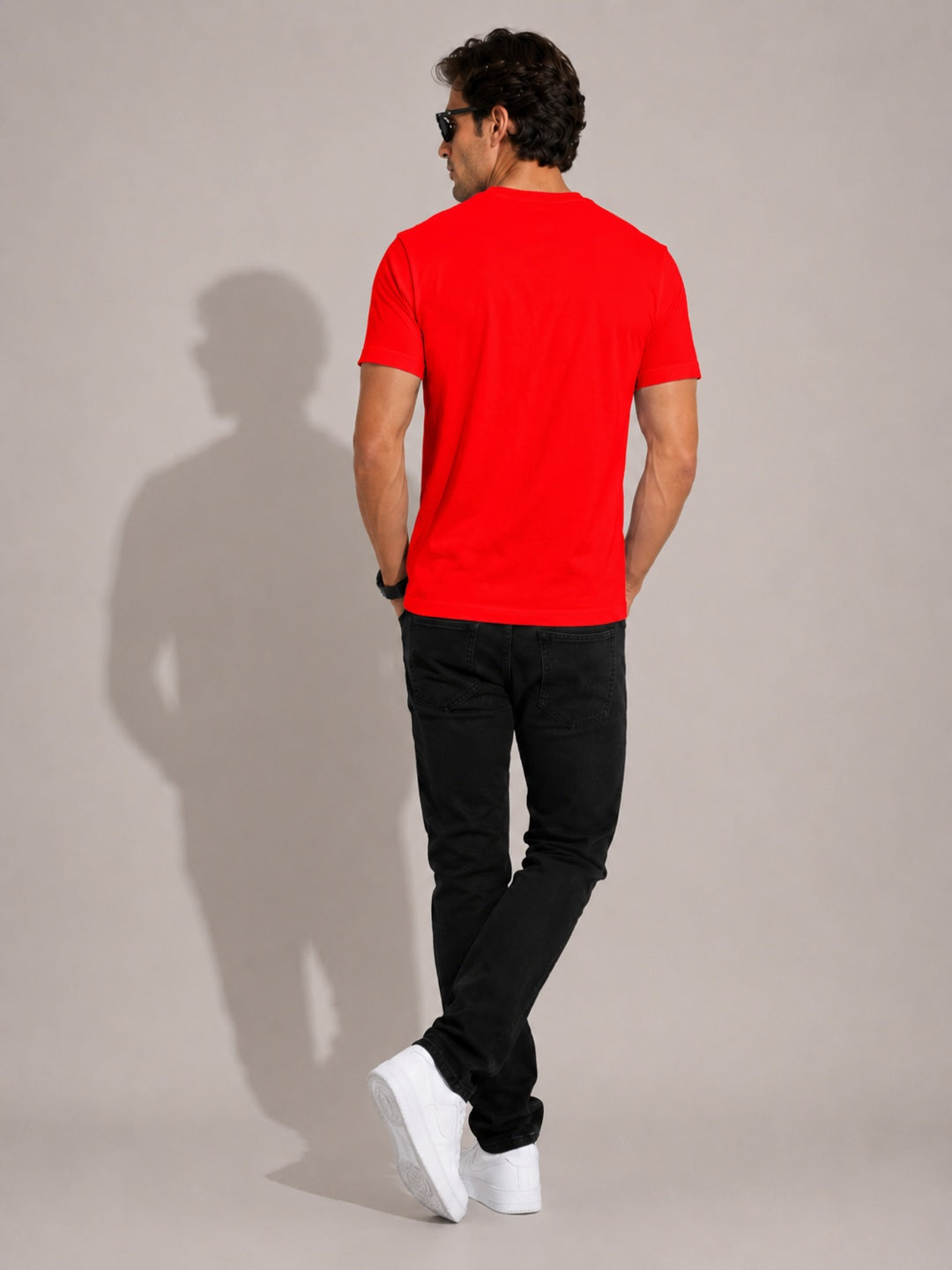 CARIBOUELK Men's Focus Regular Fit T-Shirt