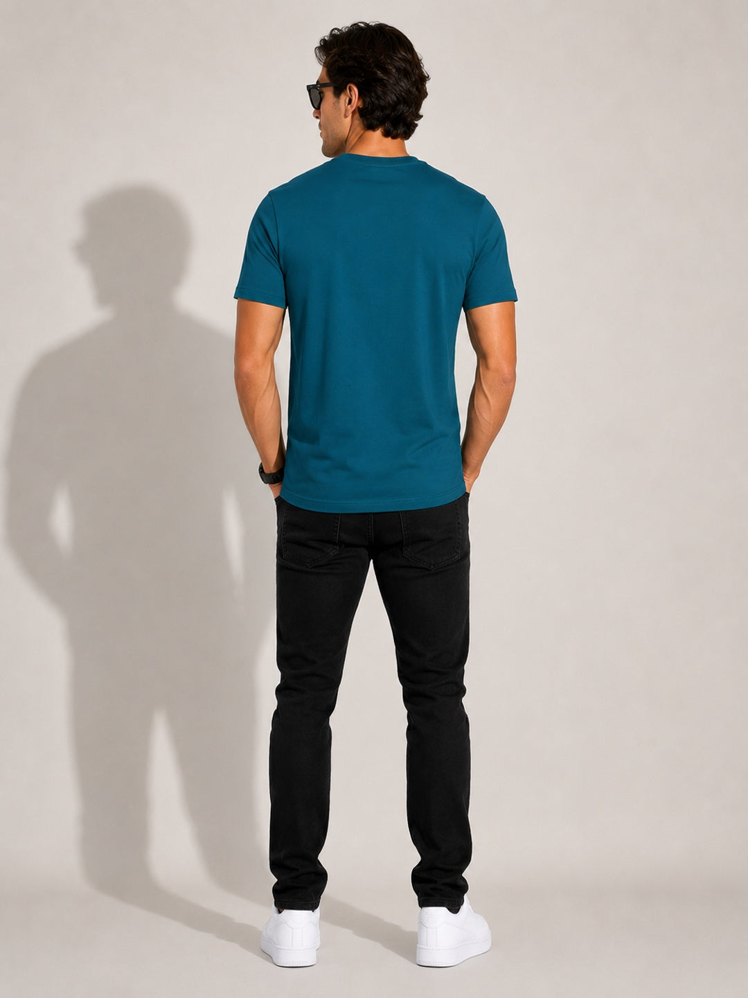 CARIBOUELK Men's Focus Regular Fit T-Shirt