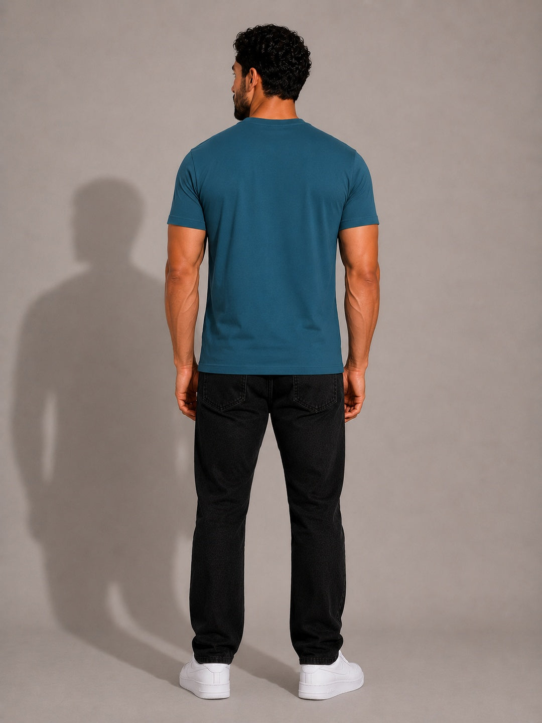 CARIBOUELK Men's Eclipse Regular Fit T-Shirt
